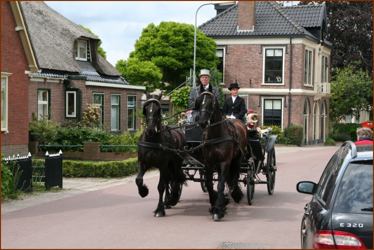 935 Willy & Gerard 146 Met de Koets